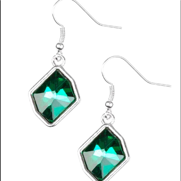 paparazzi Jewelry - Glow It Up - Green Earrings